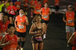 BIB: 2424, 21629, 2238, 6225
                            <button type="button" onclick="openModal(17932567)" class="btn btn-primary btn-sm float-right btn-popup" data-toggle="modal" data-target=".modal-high-quality">
                        <i class="fas fa-shopping-cart"></i> Add to Cart
                    </button>
                                            <button type="button" onclick="isThisMe(17932567, true)" class="btn btn-success btn-sm float-right btn-popup btn-isme hidden" data-toggle="tooltip" data-placement="bottom" title="นี่คือรูปของคุณใช่ไหม คลิกที่นี่เพื่อเอาเข้าอัลบั้ม">
                        <i class="fas fa-plus"></i> Add to album
                    </button>
                    <button type="button" onclick="isThisMe(17932567, false)" class="btn btn-warning btn-sm float-right btn-popup btn-isnotme hidden">
                        <i class="fas fa-ban"></i> Remove from album
                    </button>