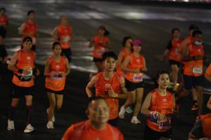 BIB: 2533
                            <button type="button" onclick="openModal(17927391)" class="btn btn-primary btn-sm float-right btn-popup" data-toggle="modal" data-target=".modal-high-quality">
                        <i class="fas fa-shopping-cart"></i> Add to Cart
                    </button>
                                            <button type="button" onclick="isThisMe(17927391, true)" class="btn btn-success btn-sm float-right btn-popup btn-isme hidden" data-toggle="tooltip" data-placement="bottom" title="นี่คือรูปของคุณใช่ไหม คลิกที่นี่เพื่อเอาเข้าอัลบั้ม">
                        <i class="fas fa-plus"></i> Add to album
                    </button>
                    <button type="button" onclick="isThisMe(17927391, false)" class="btn btn-warning btn-sm float-right btn-popup btn-isnotme hidden">
                        <i class="fas fa-ban"></i> Remove from album
                    </button>