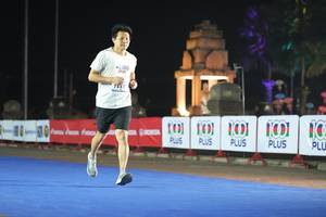 BIB: 42195, 18911
                            <button type="button" onclick="openModal(18014338)" class="btn btn-primary btn-sm float-right btn-popup" data-toggle="modal" data-target=".modal-high-quality">
                        <i class="fas fa-shopping-cart"></i> Add to Cart
                    </button>
                                            <button type="button" onclick="isThisMe(18014338, true)" class="btn btn-success btn-sm float-right btn-popup btn-isme hidden" data-toggle="tooltip" data-placement="bottom" title="นี่คือรูปของคุณใช่ไหม คลิกที่นี่เพื่อเอาเข้าอัลบั้ม">
                        <i class="fas fa-plus"></i> Add to album
                    </button>
                    <button type="button" onclick="isThisMe(18014338, false)" class="btn btn-warning btn-sm float-right btn-popup btn-isnotme hidden">
                        <i class="fas fa-ban"></i> Remove from album
                    </button>