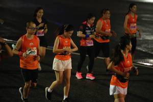 BIB: 2612, 251, 2553, 092
                            <button type="button" onclick="openModal(17935141)" class="btn btn-primary btn-sm float-right btn-popup" data-toggle="modal" data-target=".modal-high-quality">
                        <i class="fas fa-shopping-cart"></i> Add to Cart
                    </button>
                                            <button type="button" onclick="isThisMe(17935141, true)" class="btn btn-success btn-sm float-right btn-popup btn-isme hidden" data-toggle="tooltip" data-placement="bottom" title="นี่คือรูปของคุณใช่ไหม คลิกที่นี่เพื่อเอาเข้าอัลบั้ม">
                        <i class="fas fa-plus"></i> Add to album
                    </button>
                    <button type="button" onclick="isThisMe(17935141, false)" class="btn btn-warning btn-sm float-right btn-popup btn-isnotme hidden">
                        <i class="fas fa-ban"></i> Remove from album
                    </button>