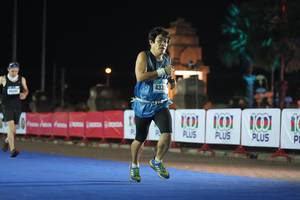 BIB: 433
                            <button type="button" onclick="openModal(18013136)" class="btn btn-primary btn-sm float-right btn-popup" data-toggle="modal" data-target=".modal-high-quality">
                        <i class="fas fa-shopping-cart"></i> Add to Cart
                    </button>
                                            <button type="button" onclick="isThisMe(18013136, true)" class="btn btn-success btn-sm float-right btn-popup btn-isme hidden" data-toggle="tooltip" data-placement="bottom" title="นี่คือรูปของคุณใช่ไหม คลิกที่นี่เพื่อเอาเข้าอัลบั้ม">
                        <i class="fas fa-plus"></i> Add to album
                    </button>
                    <button type="button" onclick="isThisMe(18013136, false)" class="btn btn-warning btn-sm float-right btn-popup btn-isnotme hidden">
                        <i class="fas fa-ban"></i> Remove from album
                    </button>