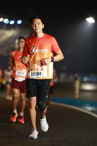 BIB: 22184
                            <button type="button" onclick="openModal(16922074)" class="btn btn-primary btn-sm float-right btn-popup" data-toggle="modal" data-target=".modal-high-quality">
                        <i class="fas fa-shopping-cart"></i> Add to Cart
                    </button>
                                            <button type="button" onclick="isThisMe(16922074, true)" class="btn btn-success btn-sm float-right btn-popup btn-isme hidden" data-toggle="tooltip" data-placement="bottom" title="นี่คือรูปของคุณใช่ไหม คลิกที่นี่เพื่อเอาเข้าอัลบั้ม">
                        <i class="fas fa-plus"></i> Add to album
                    </button>
                    <button type="button" onclick="isThisMe(16922074, false)" class="btn btn-warning btn-sm float-right btn-popup btn-isnotme hidden">
                        <i class="fas fa-ban"></i> Remove from album
                    </button>