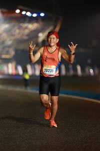 BIB: 20231
                            <button type="button" onclick="openModal(16830388)" class="btn btn-primary btn-sm float-right btn-popup" data-toggle="modal" data-target=".modal-high-quality">
                        <i class="fas fa-shopping-cart"></i> Add to Cart
                    </button>
                                            <button type="button" onclick="isThisMe(16830388, true)" class="btn btn-success btn-sm float-right btn-popup btn-isme hidden" data-toggle="tooltip" data-placement="bottom" title="นี่คือรูปของคุณใช่ไหม คลิกที่นี่เพื่อเอาเข้าอัลบั้ม">
                        <i class="fas fa-plus"></i> Add to album
                    </button>
                    <button type="button" onclick="isThisMe(16830388, false)" class="btn btn-warning btn-sm float-right btn-popup btn-isnotme hidden">
                        <i class="fas fa-ban"></i> Remove from album
                    </button>