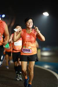 BIB: 207, 25949
                            <button type="button" onclick="openModal(16920473)" class="btn btn-primary btn-sm float-right btn-popup" data-toggle="modal" data-target=".modal-high-quality">
                        <i class="fas fa-shopping-cart"></i> Add to Cart
                    </button>
                                            <button type="button" onclick="isThisMe(16920473, true)" class="btn btn-success btn-sm float-right btn-popup btn-isme hidden" data-toggle="tooltip" data-placement="bottom" title="นี่คือรูปของคุณใช่ไหม คลิกที่นี่เพื่อเอาเข้าอัลบั้ม">
                        <i class="fas fa-plus"></i> Add to album
                    </button>
                    <button type="button" onclick="isThisMe(16920473, false)" class="btn btn-warning btn-sm float-right btn-popup btn-isnotme hidden">
                        <i class="fas fa-ban"></i> Remove from album
                    </button>