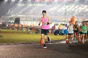 BIB: 200
                            <button type="button" onclick="openModal(16824149)" class="btn btn-primary btn-sm float-right btn-popup" data-toggle="modal" data-target=".modal-high-quality">
                        <i class="fas fa-shopping-cart"></i> Add to Cart
                    </button>
                                            <button type="button" onclick="isThisMe(16824149, true)" class="btn btn-success btn-sm float-right btn-popup btn-isme hidden" data-toggle="tooltip" data-placement="bottom" title="นี่คือรูปของคุณใช่ไหม คลิกที่นี่เพื่อเอาเข้าอัลบั้ม">
                        <i class="fas fa-plus"></i> Add to album
                    </button>
                    <button type="button" onclick="isThisMe(16824149, false)" class="btn btn-warning btn-sm float-right btn-popup btn-isnotme hidden">
                        <i class="fas fa-ban"></i> Remove from album
                    </button>