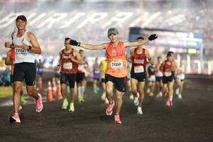 BIB: 2345, 21350
                            <button type="button" onclick="openModal(16827175)" class="btn btn-primary btn-sm float-right btn-popup" data-toggle="modal" data-target=".modal-high-quality">
                        <i class="fas fa-shopping-cart"></i> Add to Cart
                    </button>
                                            <button type="button" onclick="isThisMe(16827175, true)" class="btn btn-success btn-sm float-right btn-popup btn-isme hidden" data-toggle="tooltip" data-placement="bottom" title="นี่คือรูปของคุณใช่ไหม คลิกที่นี่เพื่อเอาเข้าอัลบั้ม">
                        <i class="fas fa-plus"></i> Add to album
                    </button>
                    <button type="button" onclick="isThisMe(16827175, false)" class="btn btn-warning btn-sm float-right btn-popup btn-isnotme hidden">
                        <i class="fas fa-ban"></i> Remove from album
                    </button>