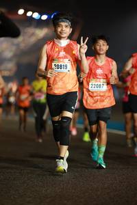 BIB: 20819, 22087
                            <button type="button" onclick="openModal(16921390)" class="btn btn-primary btn-sm float-right btn-popup" data-toggle="modal" data-target=".modal-high-quality">
                        <i class="fas fa-shopping-cart"></i> Add to Cart
                    </button>
                                            <button type="button" onclick="isThisMe(16921390, true)" class="btn btn-success btn-sm float-right btn-popup btn-isme hidden" data-toggle="tooltip" data-placement="bottom" title="นี่คือรูปของคุณใช่ไหม คลิกที่นี่เพื่อเอาเข้าอัลบั้ม">
                        <i class="fas fa-plus"></i> Add to album
                    </button>
                    <button type="button" onclick="isThisMe(16921390, false)" class="btn btn-warning btn-sm float-right btn-popup btn-isnotme hidden">
                        <i class="fas fa-ban"></i> Remove from album
                    </button>