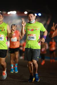 BIB: 21286
                            <button type="button" onclick="openModal(16921074)" class="btn btn-primary btn-sm float-right btn-popup" data-toggle="modal" data-target=".modal-high-quality">
                        <i class="fas fa-shopping-cart"></i> Add to Cart
                    </button>
                                            <button type="button" onclick="isThisMe(16921074, true)" class="btn btn-success btn-sm float-right btn-popup btn-isme hidden" data-toggle="tooltip" data-placement="bottom" title="นี่คือรูปของคุณใช่ไหม คลิกที่นี่เพื่อเอาเข้าอัลบั้ม">
                        <i class="fas fa-plus"></i> Add to album
                    </button>
                    <button type="button" onclick="isThisMe(16921074, false)" class="btn btn-warning btn-sm float-right btn-popup btn-isnotme hidden">
                        <i class="fas fa-ban"></i> Remove from album
                    </button>