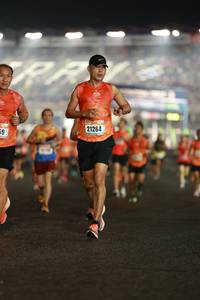 BIB: 21264
                            <button type="button" onclick="openModal(16829943)" class="btn btn-primary btn-sm float-right btn-popup" data-toggle="modal" data-target=".modal-high-quality">
                        <i class="fas fa-shopping-cart"></i> Add to Cart
                    </button>
                                            <button type="button" onclick="isThisMe(16829943, true)" class="btn btn-success btn-sm float-right btn-popup btn-isme hidden" data-toggle="tooltip" data-placement="bottom" title="นี่คือรูปของคุณใช่ไหม คลิกที่นี่เพื่อเอาเข้าอัลบั้ม">
                        <i class="fas fa-plus"></i> Add to album
                    </button>
                    <button type="button" onclick="isThisMe(16829943, false)" class="btn btn-warning btn-sm float-right btn-popup btn-isnotme hidden">
                        <i class="fas fa-ban"></i> Remove from album
                    </button>