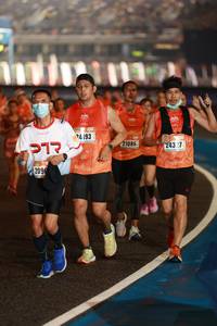 BIB: 24193, 21086, 243, 209
                            <button type="button" onclick="openModal(16933333)" class="btn btn-primary btn-sm float-right btn-popup" data-toggle="modal" data-target=".modal-high-quality">
                        <i class="fas fa-shopping-cart"></i> Add to Cart
                    </button>
                                            <button type="button" onclick="isThisMe(16933333, true)" class="btn btn-success btn-sm float-right btn-popup btn-isme hidden" data-toggle="tooltip" data-placement="bottom" title="นี่คือรูปของคุณใช่ไหม คลิกที่นี่เพื่อเอาเข้าอัลบั้ม">
                        <i class="fas fa-plus"></i> Add to album
                    </button>
                    <button type="button" onclick="isThisMe(16933333, false)" class="btn btn-warning btn-sm float-right btn-popup btn-isnotme hidden">
                        <i class="fas fa-ban"></i> Remove from album
                    </button>