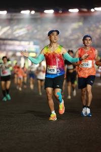 BIB: 1289, 21429
                            <button type="button" onclick="openModal(16831596)" class="btn btn-primary btn-sm float-right btn-popup" data-toggle="modal" data-target=".modal-high-quality">
                        <i class="fas fa-shopping-cart"></i> Add to Cart
                    </button>
                                            <button type="button" onclick="isThisMe(16831596, true)" class="btn btn-success btn-sm float-right btn-popup btn-isme hidden" data-toggle="tooltip" data-placement="bottom" title="นี่คือรูปของคุณใช่ไหม คลิกที่นี่เพื่อเอาเข้าอัลบั้ม">
                        <i class="fas fa-plus"></i> Add to album
                    </button>
                    <button type="button" onclick="isThisMe(16831596, false)" class="btn btn-warning btn-sm float-right btn-popup btn-isnotme hidden">
                        <i class="fas fa-ban"></i> Remove from album
                    </button>