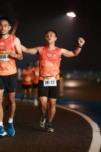 BIB: 114, 20722
                            <button type="button" onclick="openModal(16919813)" class="btn btn-primary btn-sm float-right btn-popup" data-toggle="modal" data-target=".modal-high-quality">
                        <i class="fas fa-shopping-cart"></i> Add to Cart
                    </button>
                                            <button type="button" onclick="isThisMe(16919813, true)" class="btn btn-success btn-sm float-right btn-popup btn-isme hidden" data-toggle="tooltip" data-placement="bottom" title="นี่คือรูปของคุณใช่ไหม คลิกที่นี่เพื่อเอาเข้าอัลบั้ม">
                        <i class="fas fa-plus"></i> Add to album
                    </button>
                    <button type="button" onclick="isThisMe(16919813, false)" class="btn btn-warning btn-sm float-right btn-popup btn-isnotme hidden">
                        <i class="fas fa-ban"></i> Remove from album
                    </button>