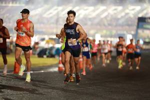 BIB: 20918, 200
                            <button type="button" onclick="openModal(16826927)" class="btn btn-primary btn-sm float-right btn-popup" data-toggle="modal" data-target=".modal-high-quality">
                        <i class="fas fa-shopping-cart"></i> Add to Cart
                    </button>
                                            <button type="button" onclick="isThisMe(16826927, true)" class="btn btn-success btn-sm float-right btn-popup btn-isme hidden" data-toggle="tooltip" data-placement="bottom" title="นี่คือรูปของคุณใช่ไหม คลิกที่นี่เพื่อเอาเข้าอัลบั้ม">
                        <i class="fas fa-plus"></i> Add to album
                    </button>
                    <button type="button" onclick="isThisMe(16826927, false)" class="btn btn-warning btn-sm float-right btn-popup btn-isnotme hidden">
                        <i class="fas fa-ban"></i> Remove from album
                    </button>