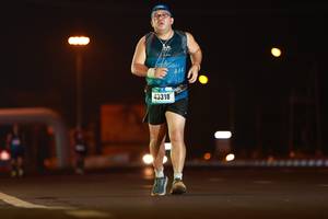 BIB: 43318
                            <button type="button" onclick="openModal(16641915)" class="btn btn-primary btn-sm float-right btn-popup" data-toggle="modal" data-target=".modal-high-quality">
                        <i class="fas fa-shopping-cart"></i> Add to Cart
                    </button>
                                            <button type="button" onclick="isThisMe(16641915, true)" class="btn btn-success btn-sm float-right btn-popup btn-isme hidden" data-toggle="tooltip" data-placement="bottom" title="นี่คือรูปของคุณใช่ไหม คลิกที่นี่เพื่อเอาเข้าอัลบั้ม">
                        <i class="fas fa-plus"></i> Add to album
                    </button>
                    <button type="button" onclick="isThisMe(16641915, false)" class="btn btn-warning btn-sm float-right btn-popup btn-isnotme hidden">
                        <i class="fas fa-ban"></i> Remove from album
                    </button>