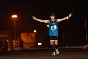 BIB: 4095
                            <button type="button" onclick="openModal(16617388)" class="btn btn-primary btn-sm float-right btn-popup" data-toggle="modal" data-target=".modal-high-quality">
                        <i class="fas fa-shopping-cart"></i> Add to Cart
                    </button>
                                            <button type="button" onclick="isThisMe(16617388, true)" class="btn btn-success btn-sm float-right btn-popup btn-isme hidden" data-toggle="tooltip" data-placement="bottom" title="นี่คือรูปของคุณใช่ไหม คลิกที่นี่เพื่อเอาเข้าอัลบั้ม">
                        <i class="fas fa-plus"></i> Add to album
                    </button>
                    <button type="button" onclick="isThisMe(16617388, false)" class="btn btn-warning btn-sm float-right btn-popup btn-isnotme hidden">
                        <i class="fas fa-ban"></i> Remove from album
                    </button>