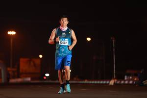 BIB: 42602
                            <button type="button" onclick="openModal(16634071)" class="btn btn-primary btn-sm float-right btn-popup" data-toggle="modal" data-target=".modal-high-quality">
                        <i class="fas fa-shopping-cart"></i> Add to Cart
                    </button>
                                            <button type="button" onclick="isThisMe(16634071, true)" class="btn btn-success btn-sm float-right btn-popup btn-isme hidden" data-toggle="tooltip" data-placement="bottom" title="นี่คือรูปของคุณใช่ไหม คลิกที่นี่เพื่อเอาเข้าอัลบั้ม">
                        <i class="fas fa-plus"></i> Add to album
                    </button>
                    <button type="button" onclick="isThisMe(16634071, false)" class="btn btn-warning btn-sm float-right btn-popup btn-isnotme hidden">
                        <i class="fas fa-ban"></i> Remove from album
                    </button>