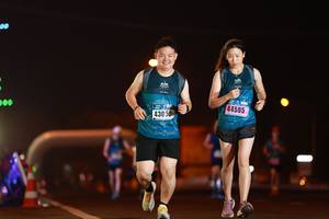 BIB: 44585, 43050
                            <button type="button" onclick="openModal(16614689)" class="btn btn-primary btn-sm float-right btn-popup" data-toggle="modal" data-target=".modal-high-quality">
                        <i class="fas fa-shopping-cart"></i> Add to Cart
                    </button>
                                            <button type="button" onclick="isThisMe(16614689, true)" class="btn btn-success btn-sm float-right btn-popup btn-isme hidden" data-toggle="tooltip" data-placement="bottom" title="นี่คือรูปของคุณใช่ไหม คลิกที่นี่เพื่อเอาเข้าอัลบั้ม">
                        <i class="fas fa-plus"></i> Add to album
                    </button>
                    <button type="button" onclick="isThisMe(16614689, false)" class="btn btn-warning btn-sm float-right btn-popup btn-isnotme hidden">
                        <i class="fas fa-ban"></i> Remove from album
                    </button>