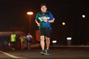 BIB: 4313
                            <button type="button" onclick="openModal(16636537)" class="btn btn-primary btn-sm float-right btn-popup" data-toggle="modal" data-target=".modal-high-quality">
                        <i class="fas fa-shopping-cart"></i> Add to Cart
                    </button>
                                            <button type="button" onclick="isThisMe(16636537, true)" class="btn btn-success btn-sm float-right btn-popup btn-isme hidden" data-toggle="tooltip" data-placement="bottom" title="นี่คือรูปของคุณใช่ไหม คลิกที่นี่เพื่อเอาเข้าอัลบั้ม">
                        <i class="fas fa-plus"></i> Add to album
                    </button>
                    <button type="button" onclick="isThisMe(16636537, false)" class="btn btn-warning btn-sm float-right btn-popup btn-isnotme hidden">
                        <i class="fas fa-ban"></i> Remove from album
                    </button>