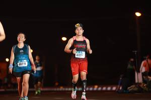 BIB: 4132, 40719
                            <button type="button" onclick="openModal(16600806)" class="btn btn-primary btn-sm float-right btn-popup" data-toggle="modal" data-target=".modal-high-quality">
                        <i class="fas fa-shopping-cart"></i> Add to Cart
                    </button>
                                            <button type="button" onclick="isThisMe(16600806, true)" class="btn btn-success btn-sm float-right btn-popup btn-isme hidden" data-toggle="tooltip" data-placement="bottom" title="นี่คือรูปของคุณใช่ไหม คลิกที่นี่เพื่อเอาเข้าอัลบั้ม">
                        <i class="fas fa-plus"></i> Add to album
                    </button>
                    <button type="button" onclick="isThisMe(16600806, false)" class="btn btn-warning btn-sm float-right btn-popup btn-isnotme hidden">
                        <i class="fas fa-ban"></i> Remove from album
                    </button>