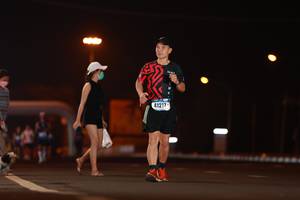 BIB: 41217
                            <button type="button" onclick="openModal(16612281)" class="btn btn-primary btn-sm float-right btn-popup" data-toggle="modal" data-target=".modal-high-quality">
                        <i class="fas fa-shopping-cart"></i> Add to Cart
                    </button>
                                            <button type="button" onclick="isThisMe(16612281, true)" class="btn btn-success btn-sm float-right btn-popup btn-isme hidden" data-toggle="tooltip" data-placement="bottom" title="นี่คือรูปของคุณใช่ไหม คลิกที่นี่เพื่อเอาเข้าอัลบั้ม">
                        <i class="fas fa-plus"></i> Add to album
                    </button>
                    <button type="button" onclick="isThisMe(16612281, false)" class="btn btn-warning btn-sm float-right btn-popup btn-isnotme hidden">
                        <i class="fas fa-ban"></i> Remove from album
                    </button>