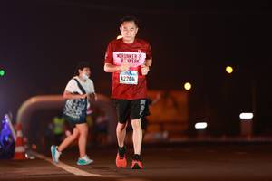 BIB: 42206
                            <button type="button" onclick="openModal(16636364)" class="btn btn-primary btn-sm float-right btn-popup" data-toggle="modal" data-target=".modal-high-quality">
                        <i class="fas fa-shopping-cart"></i> Add to Cart
                    </button>
                                            <button type="button" onclick="isThisMe(16636364, true)" class="btn btn-success btn-sm float-right btn-popup btn-isme hidden" data-toggle="tooltip" data-placement="bottom" title="นี่คือรูปของคุณใช่ไหม คลิกที่นี่เพื่อเอาเข้าอัลบั้ม">
                        <i class="fas fa-plus"></i> Add to album
                    </button>
                    <button type="button" onclick="isThisMe(16636364, false)" class="btn btn-warning btn-sm float-right btn-popup btn-isnotme hidden">
                        <i class="fas fa-ban"></i> Remove from album
                    </button>