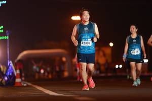 BIB: 42330
                            <button type="button" onclick="openModal(16600752)" class="btn btn-primary btn-sm float-right btn-popup" data-toggle="modal" data-target=".modal-high-quality">
                        <i class="fas fa-shopping-cart"></i> Add to Cart
                    </button>
                                            <button type="button" onclick="isThisMe(16600752, true)" class="btn btn-success btn-sm float-right btn-popup btn-isme hidden" data-toggle="tooltip" data-placement="bottom" title="นี่คือรูปของคุณใช่ไหม คลิกที่นี่เพื่อเอาเข้าอัลบั้ม">
                        <i class="fas fa-plus"></i> Add to album
                    </button>
                    <button type="button" onclick="isThisMe(16600752, false)" class="btn btn-warning btn-sm float-right btn-popup btn-isnotme hidden">
                        <i class="fas fa-ban"></i> Remove from album
                    </button>