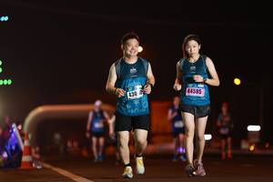 BIB: 430, 44585
                            <button type="button" onclick="openModal(16614544)" class="btn btn-primary btn-sm float-right btn-popup" data-toggle="modal" data-target=".modal-high-quality">
                        <i class="fas fa-shopping-cart"></i> Add to Cart
                    </button>
                                            <button type="button" onclick="isThisMe(16614544, true)" class="btn btn-success btn-sm float-right btn-popup btn-isme hidden" data-toggle="tooltip" data-placement="bottom" title="นี่คือรูปของคุณใช่ไหม คลิกที่นี่เพื่อเอาเข้าอัลบั้ม">
                        <i class="fas fa-plus"></i> Add to album
                    </button>
                    <button type="button" onclick="isThisMe(16614544, false)" class="btn btn-warning btn-sm float-right btn-popup btn-isnotme hidden">
                        <i class="fas fa-ban"></i> Remove from album
                    </button>