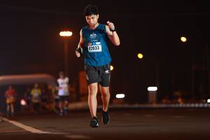 BIB: 42033
                            <button type="button" onclick="openModal(16632587)" class="btn btn-primary btn-sm float-right btn-popup" data-toggle="modal" data-target=".modal-high-quality">
                        <i class="fas fa-shopping-cart"></i> Add to Cart
                    </button>
                                            <button type="button" onclick="isThisMe(16632587, true)" class="btn btn-success btn-sm float-right btn-popup btn-isme hidden" data-toggle="tooltip" data-placement="bottom" title="นี่คือรูปของคุณใช่ไหม คลิกที่นี่เพื่อเอาเข้าอัลบั้ม">
                        <i class="fas fa-plus"></i> Add to album
                    </button>
                    <button type="button" onclick="isThisMe(16632587, false)" class="btn btn-warning btn-sm float-right btn-popup btn-isnotme hidden">
                        <i class="fas fa-ban"></i> Remove from album
                    </button>