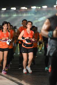 BIB: 531
                            <button type="button" onclick="openModal(17011544)" class="btn btn-primary btn-sm float-right btn-popup" data-toggle="modal" data-target=".modal-high-quality">
                        <i class="fas fa-shopping-cart"></i> Add to Cart
                    </button>
                                            <button type="button" onclick="isThisMe(17011544, true)" class="btn btn-success btn-sm float-right btn-popup btn-isme hidden" data-toggle="tooltip" data-placement="bottom" title="นี่คือรูปของคุณใช่ไหม คลิกที่นี่เพื่อเอาเข้าอัลบั้ม">
                        <i class="fas fa-plus"></i> Add to album
                    </button>
                    <button type="button" onclick="isThisMe(17011544, false)" class="btn btn-warning btn-sm float-right btn-popup btn-isnotme hidden">
                        <i class="fas fa-ban"></i> Remove from album
                    </button>