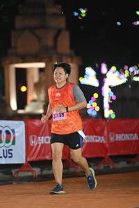 BIB: 27469
                            <button type="button" onclick="openModal(17180512)" class="btn btn-primary btn-sm float-right btn-popup" data-toggle="modal" data-target=".modal-high-quality">
                        <i class="fas fa-shopping-cart"></i> Add to Cart
                    </button>
                                            <button type="button" onclick="isThisMe(17180512, true)" class="btn btn-success btn-sm float-right btn-popup btn-isme hidden" data-toggle="tooltip" data-placement="bottom" title="นี่คือรูปของคุณใช่ไหม คลิกที่นี่เพื่อเอาเข้าอัลบั้ม">
                        <i class="fas fa-plus"></i> Add to album
                    </button>
                    <button type="button" onclick="isThisMe(17180512, false)" class="btn btn-warning btn-sm float-right btn-popup btn-isnotme hidden">
                        <i class="fas fa-ban"></i> Remove from album
                    </button>