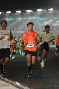 BIB: 335
                            <button type="button" onclick="openModal(16970048)" class="btn btn-primary btn-sm float-right btn-popup" data-toggle="modal" data-target=".modal-high-quality">
                        <i class="fas fa-shopping-cart"></i> Add to Cart
                    </button>
                                            <button type="button" onclick="isThisMe(16970048, true)" class="btn btn-success btn-sm float-right btn-popup btn-isme hidden" data-toggle="tooltip" data-placement="bottom" title="นี่คือรูปของคุณใช่ไหม คลิกที่นี่เพื่อเอาเข้าอัลบั้ม">
                        <i class="fas fa-plus"></i> Add to album
                    </button>
                    <button type="button" onclick="isThisMe(16970048, false)" class="btn btn-warning btn-sm float-right btn-popup btn-isnotme hidden">
                        <i class="fas fa-ban"></i> Remove from album
                    </button>