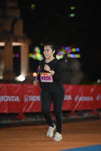 BIB: 92226
                            <button type="button" onclick="openModal(17185960)" class="btn btn-primary btn-sm float-right btn-popup" data-toggle="modal" data-target=".modal-high-quality">
                        <i class="fas fa-shopping-cart"></i> Add to Cart
                    </button>
                                            <button type="button" onclick="isThisMe(17185960, true)" class="btn btn-success btn-sm float-right btn-popup btn-isme hidden" data-toggle="tooltip" data-placement="bottom" title="นี่คือรูปของคุณใช่ไหม คลิกที่นี่เพื่อเอาเข้าอัลบั้ม">
                        <i class="fas fa-plus"></i> Add to album
                    </button>
                    <button type="button" onclick="isThisMe(17185960, false)" class="btn btn-warning btn-sm float-right btn-popup btn-isnotme hidden">
                        <i class="fas fa-ban"></i> Remove from album
                    </button>