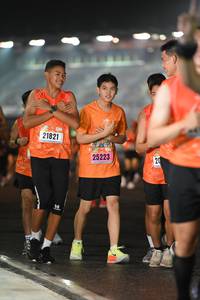 BIB: 21821, 25223
                            <button type="button" onclick="openModal(17002562)" class="btn btn-primary btn-sm float-right btn-popup" data-toggle="modal" data-target=".modal-high-quality">
                        <i class="fas fa-shopping-cart"></i> Add to Cart
                    </button>
                                            <button type="button" onclick="isThisMe(17002562, true)" class="btn btn-success btn-sm float-right btn-popup btn-isme hidden" data-toggle="tooltip" data-placement="bottom" title="นี่คือรูปของคุณใช่ไหม คลิกที่นี่เพื่อเอาเข้าอัลบั้ม">
                        <i class="fas fa-plus"></i> Add to album
                    </button>
                    <button type="button" onclick="isThisMe(17002562, false)" class="btn btn-warning btn-sm float-right btn-popup btn-isnotme hidden">
                        <i class="fas fa-ban"></i> Remove from album
                    </button>