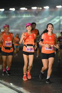 BIB: 26988, 2373
                            <button type="button" onclick="openModal(17001378)" class="btn btn-primary btn-sm float-right btn-popup" data-toggle="modal" data-target=".modal-high-quality">
                        <i class="fas fa-shopping-cart"></i> Add to Cart
                    </button>
                                            <button type="button" onclick="isThisMe(17001378, true)" class="btn btn-success btn-sm float-right btn-popup btn-isme hidden" data-toggle="tooltip" data-placement="bottom" title="นี่คือรูปของคุณใช่ไหม คลิกที่นี่เพื่อเอาเข้าอัลบั้ม">
                        <i class="fas fa-plus"></i> Add to album
                    </button>
                    <button type="button" onclick="isThisMe(17001378, false)" class="btn btn-warning btn-sm float-right btn-popup btn-isnotme hidden">
                        <i class="fas fa-ban"></i> Remove from album
                    </button>