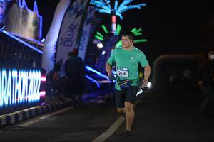 BIB: 73416
                            <button type="button" onclick="openModal(17210290)" class="btn btn-primary btn-sm float-right btn-popup" data-toggle="modal" data-target=".modal-high-quality">
                        <i class="fas fa-shopping-cart"></i> Add to Cart
                    </button>
                                            <button type="button" onclick="isThisMe(17210290, true)" class="btn btn-success btn-sm float-right btn-popup btn-isme hidden" data-toggle="tooltip" data-placement="bottom" title="นี่คือรูปของคุณใช่ไหม คลิกที่นี่เพื่อเอาเข้าอัลบั้ม">
                        <i class="fas fa-plus"></i> Add to album
                    </button>
                    <button type="button" onclick="isThisMe(17210290, false)" class="btn btn-warning btn-sm float-right btn-popup btn-isnotme hidden">
                        <i class="fas fa-ban"></i> Remove from album
                    </button>