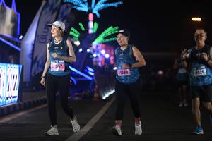 BIB: 057, 44580, 2526
                            <button type="button" onclick="openModal(17207748)" class="btn btn-primary btn-sm float-right btn-popup" data-toggle="modal" data-target=".modal-high-quality">
                        <i class="fas fa-shopping-cart"></i> Add to Cart
                    </button>
                                            <button type="button" onclick="isThisMe(17207748, true)" class="btn btn-success btn-sm float-right btn-popup btn-isme hidden" data-toggle="tooltip" data-placement="bottom" title="นี่คือรูปของคุณใช่ไหม คลิกที่นี่เพื่อเอาเข้าอัลบั้ม">
                        <i class="fas fa-plus"></i> Add to album
                    </button>
                    <button type="button" onclick="isThisMe(17207748, false)" class="btn btn-warning btn-sm float-right btn-popup btn-isnotme hidden">
                        <i class="fas fa-ban"></i> Remove from album
                    </button>