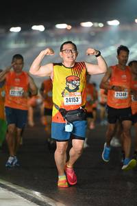 BIB: 21348, 24153
                            <button type="button" onclick="openModal(16995858)" class="btn btn-primary btn-sm float-right btn-popup" data-toggle="modal" data-target=".modal-high-quality">
                        <i class="fas fa-shopping-cart"></i> Add to Cart
                    </button>
                                            <button type="button" onclick="isThisMe(16995858, true)" class="btn btn-success btn-sm float-right btn-popup btn-isme hidden" data-toggle="tooltip" data-placement="bottom" title="นี่คือรูปของคุณใช่ไหม คลิกที่นี่เพื่อเอาเข้าอัลบั้ม">
                        <i class="fas fa-plus"></i> Add to album
                    </button>
                    <button type="button" onclick="isThisMe(16995858, false)" class="btn btn-warning btn-sm float-right btn-popup btn-isnotme hidden">
                        <i class="fas fa-ban"></i> Remove from album
                    </button>