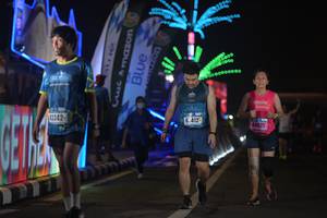 BIB: 6412, 44821
                            <button type="button" onclick="openModal(17207140)" class="btn btn-primary btn-sm float-right btn-popup" data-toggle="modal" data-target=".modal-high-quality">
                        <i class="fas fa-shopping-cart"></i> Add to Cart
                    </button>
                                            <button type="button" onclick="isThisMe(17207140, true)" class="btn btn-success btn-sm float-right btn-popup btn-isme hidden" data-toggle="tooltip" data-placement="bottom" title="นี่คือรูปของคุณใช่ไหม คลิกที่นี่เพื่อเอาเข้าอัลบั้ม">
                        <i class="fas fa-plus"></i> Add to album
                    </button>
                    <button type="button" onclick="isThisMe(17207140, false)" class="btn btn-warning btn-sm float-right btn-popup btn-isnotme hidden">
                        <i class="fas fa-ban"></i> Remove from album
                    </button>