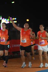 BIB: 26575, 23031, 2575
                            <button type="button" onclick="openModal(17170466)" class="btn btn-primary btn-sm float-right btn-popup" data-toggle="modal" data-target=".modal-high-quality">
                        <i class="fas fa-shopping-cart"></i> Add to Cart
                    </button>
                                            <button type="button" onclick="isThisMe(17170466, true)" class="btn btn-success btn-sm float-right btn-popup btn-isme hidden" data-toggle="tooltip" data-placement="bottom" title="นี่คือรูปของคุณใช่ไหม คลิกที่นี่เพื่อเอาเข้าอัลบั้ม">
                        <i class="fas fa-plus"></i> Add to album
                    </button>
                    <button type="button" onclick="isThisMe(17170466, false)" class="btn btn-warning btn-sm float-right btn-popup btn-isnotme hidden">
                        <i class="fas fa-ban"></i> Remove from album
                    </button>
