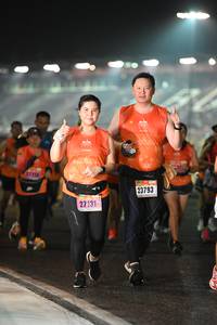 BIB: 37250, 23793
                            <button type="button" onclick="openModal(17011804)" class="btn btn-primary btn-sm float-right btn-popup" data-toggle="modal" data-target=".modal-high-quality">
                        <i class="fas fa-shopping-cart"></i> Add to Cart
                    </button>
                                            <button type="button" onclick="isThisMe(17011804, true)" class="btn btn-success btn-sm float-right btn-popup btn-isme hidden" data-toggle="tooltip" data-placement="bottom" title="นี่คือรูปของคุณใช่ไหม คลิกที่นี่เพื่อเอาเข้าอัลบั้ม">
                        <i class="fas fa-plus"></i> Add to album
                    </button>
                    <button type="button" onclick="isThisMe(17011804, false)" class="btn btn-warning btn-sm float-right btn-popup btn-isnotme hidden">
                        <i class="fas fa-ban"></i> Remove from album
                    </button>