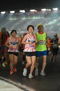 BIB: 21177, 26441, 26041
                            <button type="button" onclick="openModal(16998025)" class="btn btn-primary btn-sm float-right btn-popup" data-toggle="modal" data-target=".modal-high-quality">
                        <i class="fas fa-shopping-cart"></i> Add to Cart
                    </button>
                                            <button type="button" onclick="isThisMe(16998025, true)" class="btn btn-success btn-sm float-right btn-popup btn-isme hidden" data-toggle="tooltip" data-placement="bottom" title="นี่คือรูปของคุณใช่ไหม คลิกที่นี่เพื่อเอาเข้าอัลบั้ม">
                        <i class="fas fa-plus"></i> Add to album
                    </button>
                    <button type="button" onclick="isThisMe(16998025, false)" class="btn btn-warning btn-sm float-right btn-popup btn-isnotme hidden">
                        <i class="fas fa-ban"></i> Remove from album
                    </button>