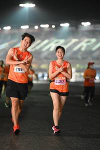 BIB: 2189, 2217
                            <button type="button" onclick="openModal(17019942)" class="btn btn-primary btn-sm float-right btn-popup" data-toggle="modal" data-target=".modal-high-quality">
                        <i class="fas fa-shopping-cart"></i> Add to Cart
                    </button>
                                            <button type="button" onclick="isThisMe(17019942, true)" class="btn btn-success btn-sm float-right btn-popup btn-isme hidden" data-toggle="tooltip" data-placement="bottom" title="นี่คือรูปของคุณใช่ไหม คลิกที่นี่เพื่อเอาเข้าอัลบั้ม">
                        <i class="fas fa-plus"></i> Add to album
                    </button>
                    <button type="button" onclick="isThisMe(17019942, false)" class="btn btn-warning btn-sm float-right btn-popup btn-isnotme hidden">
                        <i class="fas fa-ban"></i> Remove from album
                    </button>