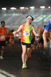 BIB: 2355, 4200
                            <button type="button" onclick="openModal(17017629)" class="btn btn-primary btn-sm float-right btn-popup" data-toggle="modal" data-target=".modal-high-quality">
                        <i class="fas fa-shopping-cart"></i> Add to Cart
                    </button>
                                            <button type="button" onclick="isThisMe(17017629, true)" class="btn btn-success btn-sm float-right btn-popup btn-isme hidden" data-toggle="tooltip" data-placement="bottom" title="นี่คือรูปของคุณใช่ไหม คลิกที่นี่เพื่อเอาเข้าอัลบั้ม">
                        <i class="fas fa-plus"></i> Add to album
                    </button>
                    <button type="button" onclick="isThisMe(17017629, false)" class="btn btn-warning btn-sm float-right btn-popup btn-isnotme hidden">
                        <i class="fas fa-ban"></i> Remove from album
                    </button>