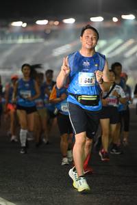 BIB: 1640, 114
                            <button type="button" onclick="openModal(17062677)" class="btn btn-primary btn-sm float-right btn-popup" data-toggle="modal" data-target=".modal-high-quality">
                        <i class="fas fa-shopping-cart"></i> Add to Cart
                    </button>
                                            <button type="button" onclick="isThisMe(17062677, true)" class="btn btn-success btn-sm float-right btn-popup btn-isme hidden" data-toggle="tooltip" data-placement="bottom" title="นี่คือรูปของคุณใช่ไหม คลิกที่นี่เพื่อเอาเข้าอัลบั้ม">
                        <i class="fas fa-plus"></i> Add to album
                    </button>
                    <button type="button" onclick="isThisMe(17062677, false)" class="btn btn-warning btn-sm float-right btn-popup btn-isnotme hidden">
                        <i class="fas fa-ban"></i> Remove from album
                    </button>
