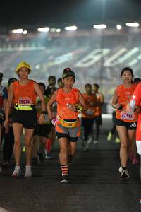 BIB: 25076, 25482
                            <button type="button" onclick="openModal(17012779)" class="btn btn-primary btn-sm float-right btn-popup" data-toggle="modal" data-target=".modal-high-quality">
                        <i class="fas fa-shopping-cart"></i> Add to Cart
                    </button>
                                            <button type="button" onclick="isThisMe(17012779, true)" class="btn btn-success btn-sm float-right btn-popup btn-isme hidden" data-toggle="tooltip" data-placement="bottom" title="นี่คือรูปของคุณใช่ไหม คลิกที่นี่เพื่อเอาเข้าอัลบั้ม">
                        <i class="fas fa-plus"></i> Add to album
                    </button>
                    <button type="button" onclick="isThisMe(17012779, false)" class="btn btn-warning btn-sm float-right btn-popup btn-isnotme hidden">
                        <i class="fas fa-ban"></i> Remove from album
                    </button>