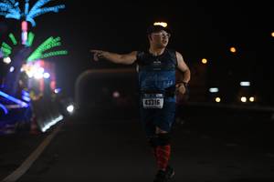 BIB: 0000, 43316
                            <button type="button" onclick="openModal(17208955)" class="btn btn-primary btn-sm float-right btn-popup" data-toggle="modal" data-target=".modal-high-quality">
                        <i class="fas fa-shopping-cart"></i> Add to Cart
                    </button>
                                            <button type="button" onclick="isThisMe(17208955, true)" class="btn btn-success btn-sm float-right btn-popup btn-isme hidden" data-toggle="tooltip" data-placement="bottom" title="นี่คือรูปของคุณใช่ไหม คลิกที่นี่เพื่อเอาเข้าอัลบั้ม">
                        <i class="fas fa-plus"></i> Add to album
                    </button>
                    <button type="button" onclick="isThisMe(17208955, false)" class="btn btn-warning btn-sm float-right btn-popup btn-isnotme hidden">
                        <i class="fas fa-ban"></i> Remove from album
                    </button>