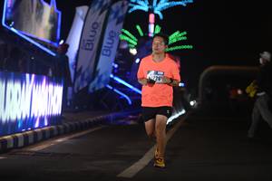 BIB: 726
                            <button type="button" onclick="openModal(17207578)" class="btn btn-primary btn-sm float-right btn-popup" data-toggle="modal" data-target=".modal-high-quality">
                        <i class="fas fa-shopping-cart"></i> Add to Cart
                    </button>
                                            <button type="button" onclick="isThisMe(17207578, true)" class="btn btn-success btn-sm float-right btn-popup btn-isme hidden" data-toggle="tooltip" data-placement="bottom" title="นี่คือรูปของคุณใช่ไหม คลิกที่นี่เพื่อเอาเข้าอัลบั้ม">
                        <i class="fas fa-plus"></i> Add to album
                    </button>
                    <button type="button" onclick="isThisMe(17207578, false)" class="btn btn-warning btn-sm float-right btn-popup btn-isnotme hidden">
                        <i class="fas fa-ban"></i> Remove from album
                    </button>