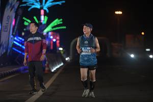 BIB: 0547
                            <button type="button" onclick="openModal(17206917)" class="btn btn-primary btn-sm float-right btn-popup" data-toggle="modal" data-target=".modal-high-quality">
                        <i class="fas fa-shopping-cart"></i> Add to Cart
                    </button>
                                            <button type="button" onclick="isThisMe(17206917, true)" class="btn btn-success btn-sm float-right btn-popup btn-isme hidden" data-toggle="tooltip" data-placement="bottom" title="นี่คือรูปของคุณใช่ไหม คลิกที่นี่เพื่อเอาเข้าอัลบั้ม">
                        <i class="fas fa-plus"></i> Add to album
                    </button>
                    <button type="button" onclick="isThisMe(17206917, false)" class="btn btn-warning btn-sm float-right btn-popup btn-isnotme hidden">
                        <i class="fas fa-ban"></i> Remove from album
                    </button>