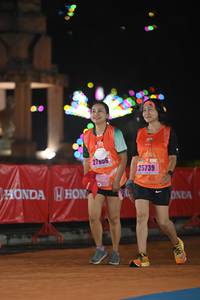 BIB: 2766, 25739
                            <button type="button" onclick="openModal(17200410)" class="btn btn-primary btn-sm float-right btn-popup" data-toggle="modal" data-target=".modal-high-quality">
                        <i class="fas fa-shopping-cart"></i> Add to Cart
                    </button>
                                            <button type="button" onclick="isThisMe(17200410, true)" class="btn btn-success btn-sm float-right btn-popup btn-isme hidden" data-toggle="tooltip" data-placement="bottom" title="นี่คือรูปของคุณใช่ไหม คลิกที่นี่เพื่อเอาเข้าอัลบั้ม">
                        <i class="fas fa-plus"></i> Add to album
                    </button>
                    <button type="button" onclick="isThisMe(17200410, false)" class="btn btn-warning btn-sm float-right btn-popup btn-isnotme hidden">
                        <i class="fas fa-ban"></i> Remove from album
                    </button>