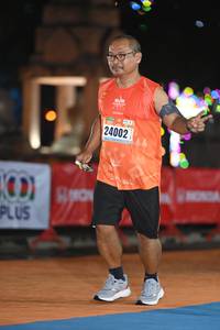 BIB: 24002
                            <button type="button" onclick="openModal(17181904)" class="btn btn-primary btn-sm float-right btn-popup" data-toggle="modal" data-target=".modal-high-quality">
                        <i class="fas fa-shopping-cart"></i> Add to Cart
                    </button>
                                            <button type="button" onclick="isThisMe(17181904, true)" class="btn btn-success btn-sm float-right btn-popup btn-isme hidden" data-toggle="tooltip" data-placement="bottom" title="นี่คือรูปของคุณใช่ไหม คลิกที่นี่เพื่อเอาเข้าอัลบั้ม">
                        <i class="fas fa-plus"></i> Add to album
                    </button>
                    <button type="button" onclick="isThisMe(17181904, false)" class="btn btn-warning btn-sm float-right btn-popup btn-isnotme hidden">
                        <i class="fas fa-ban"></i> Remove from album
                    </button>